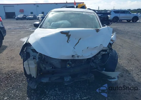 2016 Nissan Sentra S z USA, uszkodzony, nr VIN 3N1AB7AP5GY234642